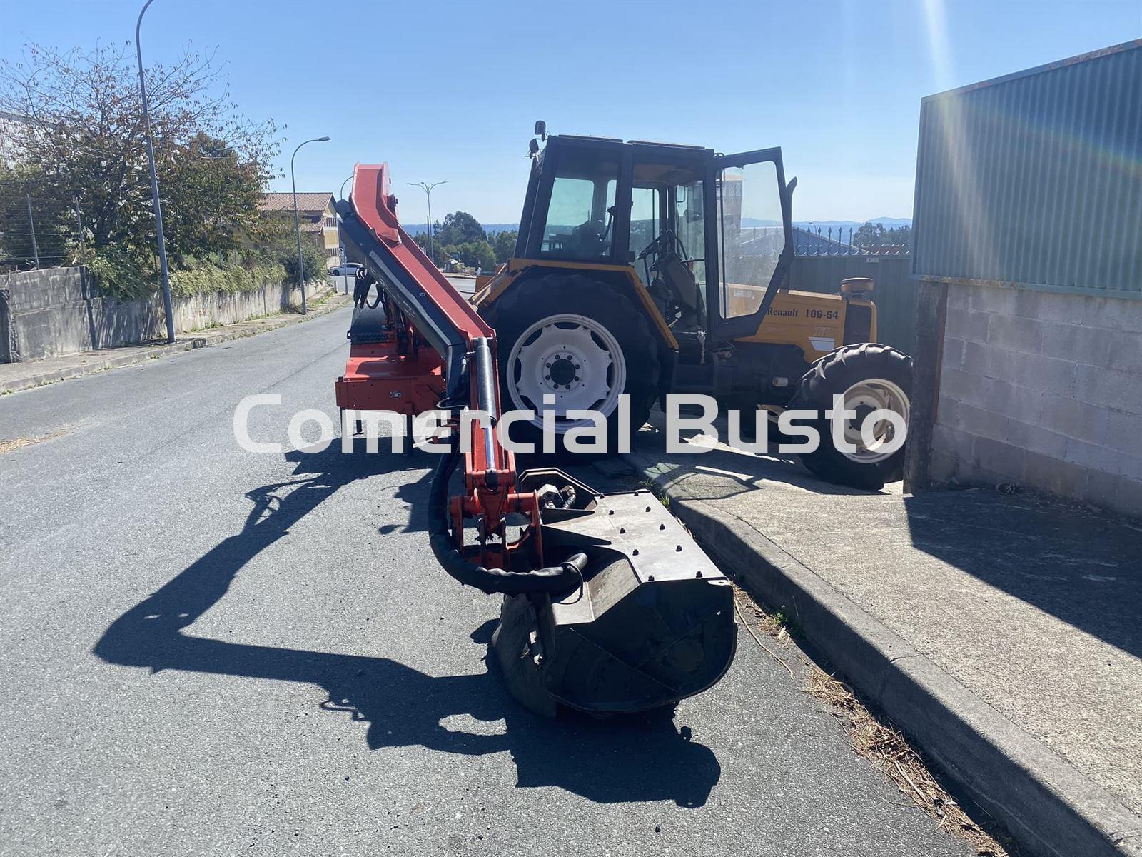 Desbrozadora de brazo Kuhn Multilonger HE 5551 - Imagen 3