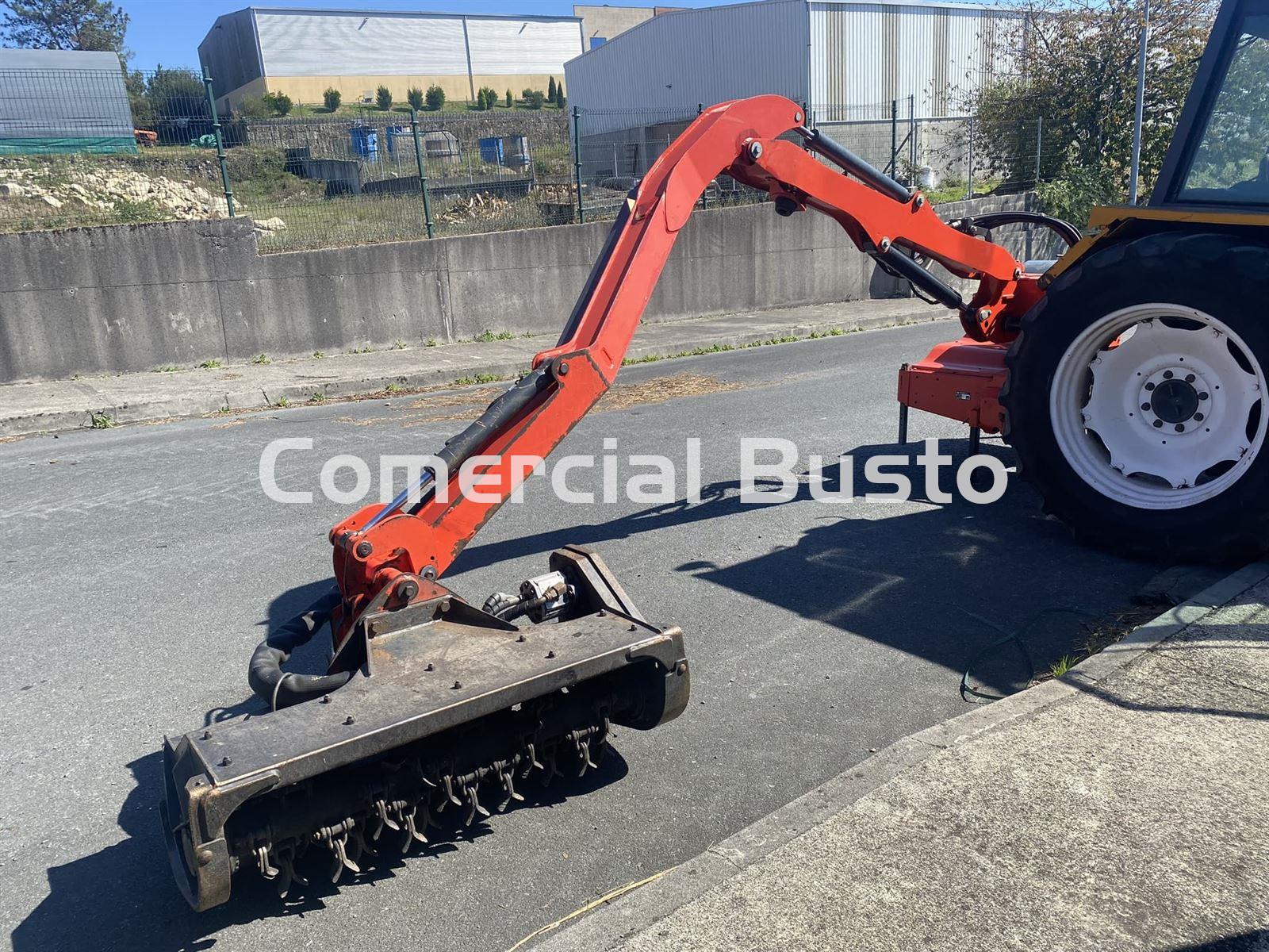 Desbrozadora de brazo Kuhn Multilonger HE 5551 - Imagen 5