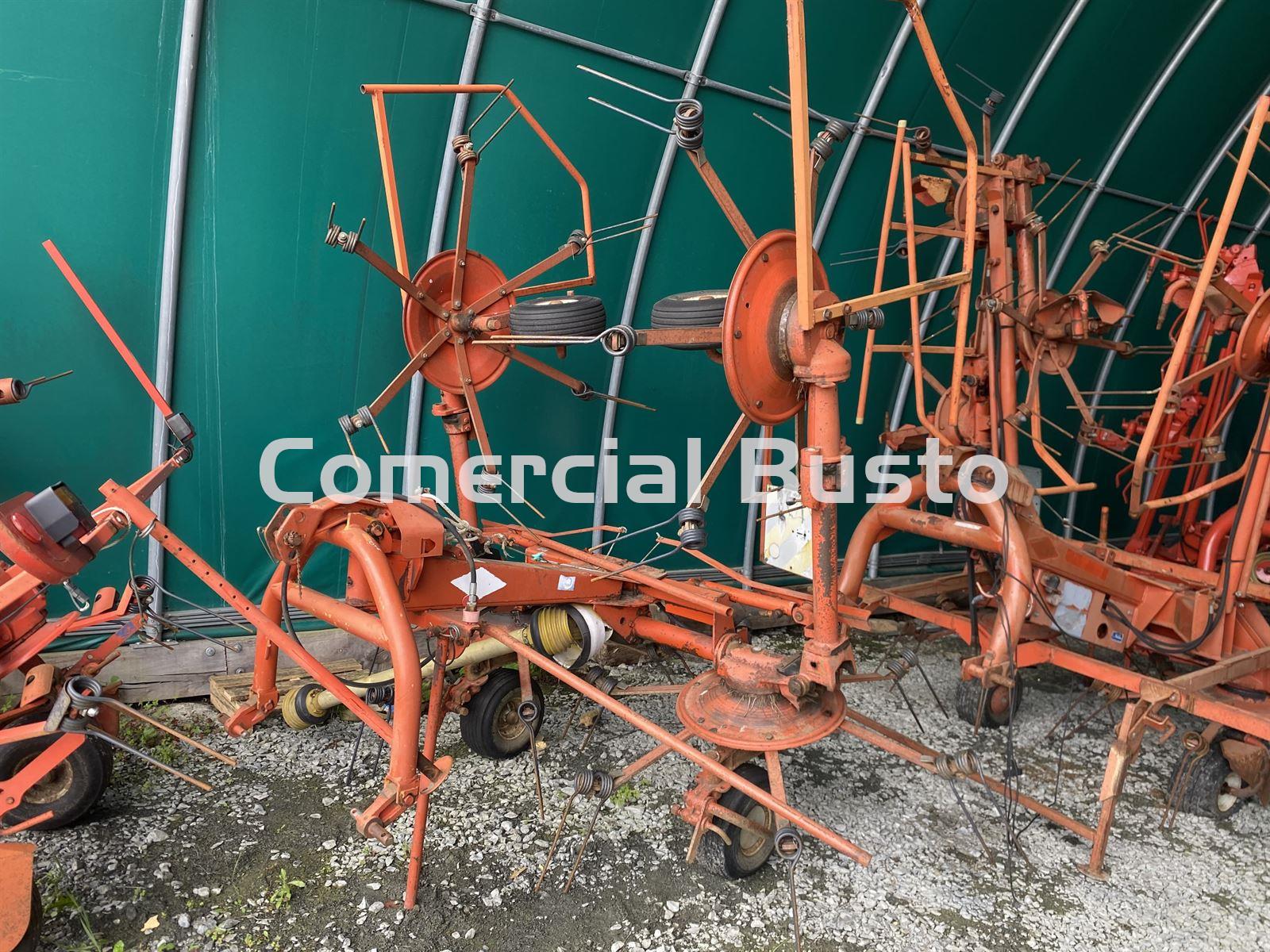 Rastrillo henificador Kuhn GF 5001 MH - Imagen 1