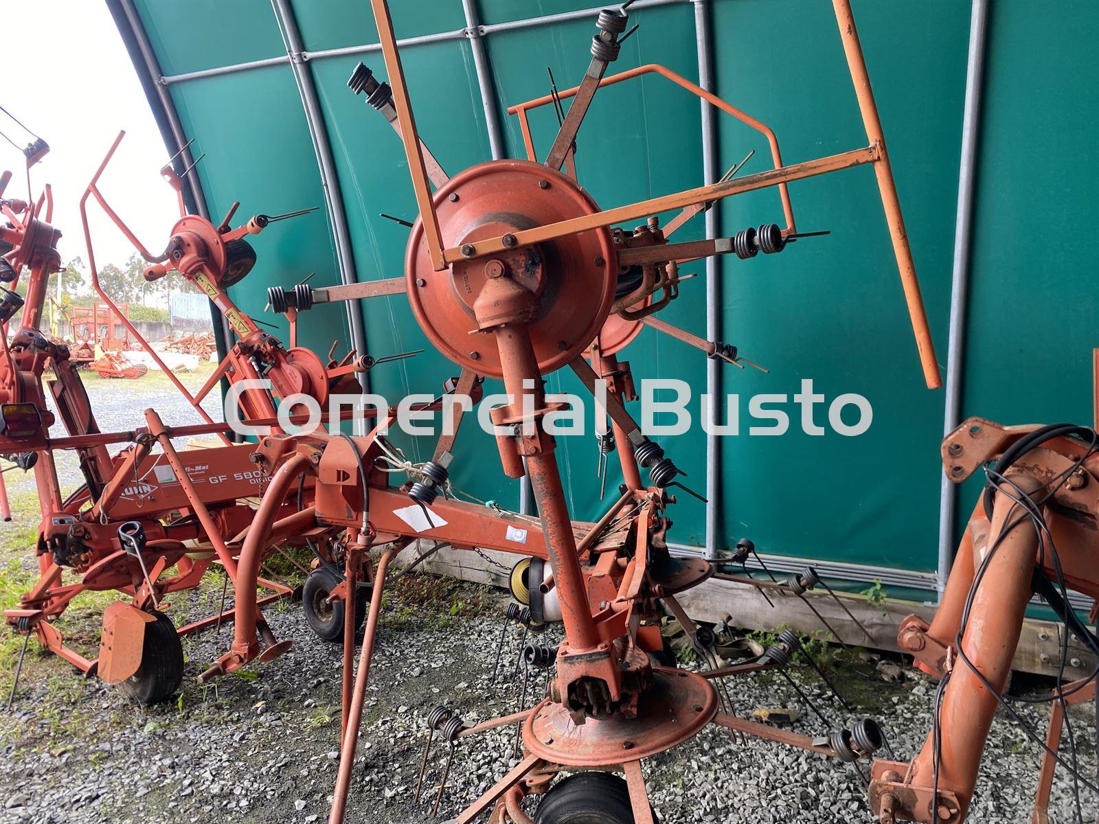 Rastrillo henificador Kuhn GF 5001 MH - Imagen 2